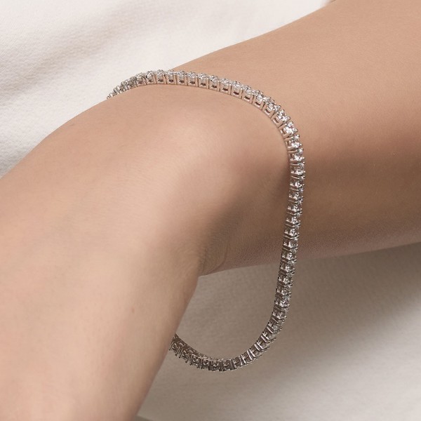 모이사나이트 다이아몬드 테니스 팔찌 4발 2.5mm (중) 요약정보 및 구매